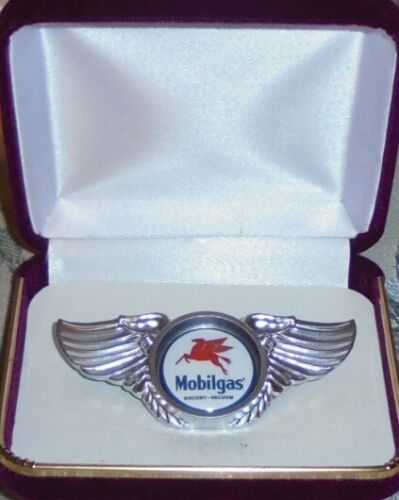 Mobil Oil Gas Wing Badge Pin Gas Station Car Motorcycle XOM Magnet Fridge Door  - Picture 1 of 3