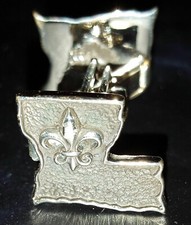 LG7100 Fleur De Lis mounted on LA .925 Sterling Silver Cufflinks