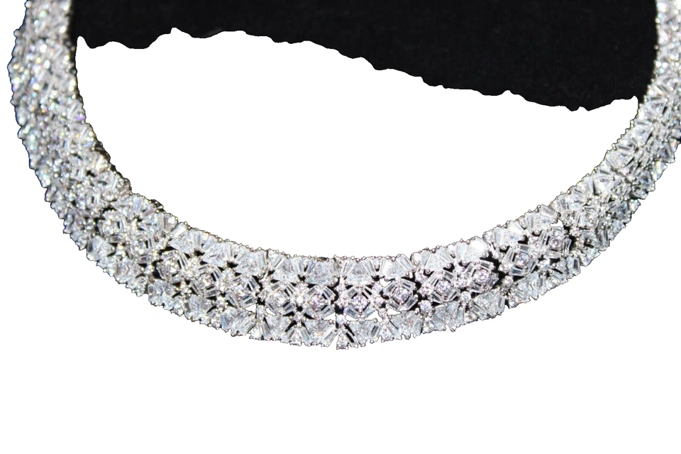 Gargantilla R.H. Macy's Co. Collar plata esterlina circonitas cúbicas SN8050W $1000 Foto 2 de 3