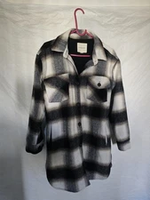 Thread & Supply | Gray Plaid Shirt Jacket | Size  xs