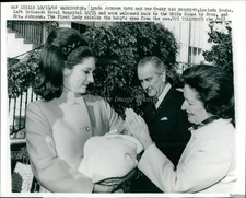 1968 Lynda Johnson Robb Baby Lucinda Desham Pres Johnson Politics Wirephoto 8X10
