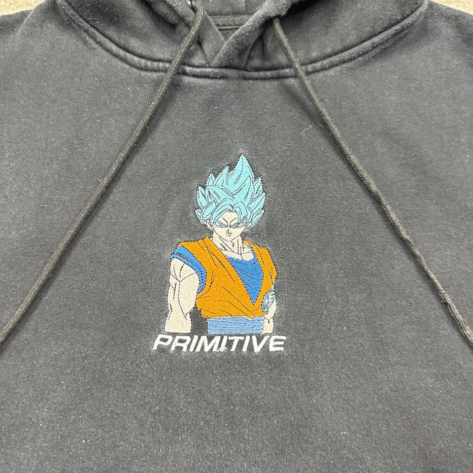 Dragon Ball Super x Primitive 连帽衫青少年 L 码黑色 Goku Super Saiyan 滑冰鞋 — 第 2/4 张图片