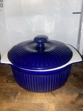Roshco Cobalt Blue 3 qt./2.8 L Round Ribbed Casserole Baking Dish with Lid