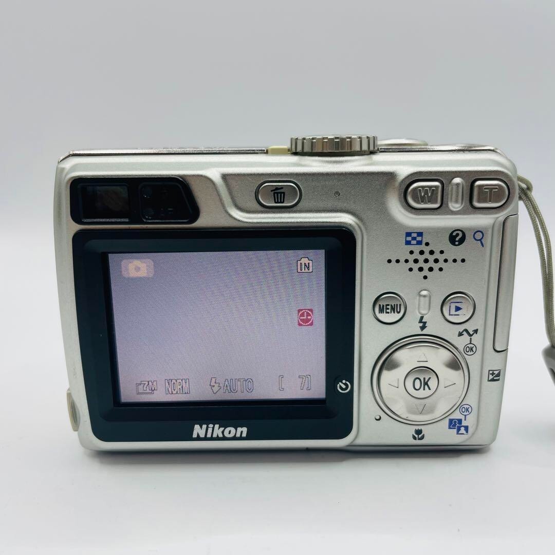Nikon COOLPIX 7900 old compact digital camera From Japan Used