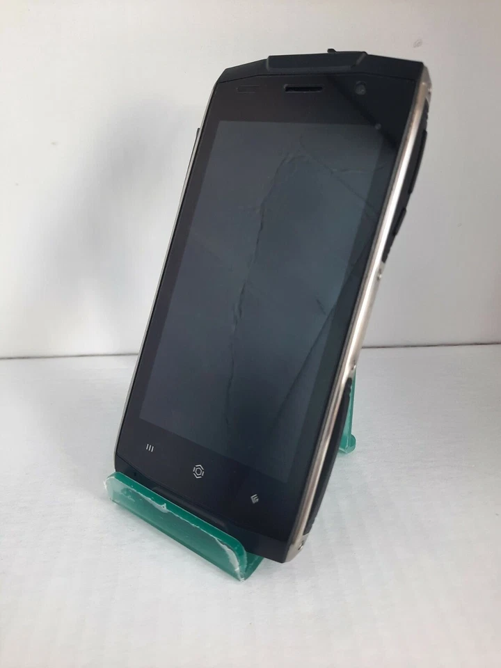 Homtom Z6 4.7" Black - 1gb ram 8gb rom - Unresponsive for Spares Only - Android - Image 2 of 4