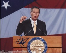 OHIO GOVERNOR JOHN KASICH SIGNED CAMPAIGN 8X10 PHOTO C W/COA 2016 PRESIDENT GOP