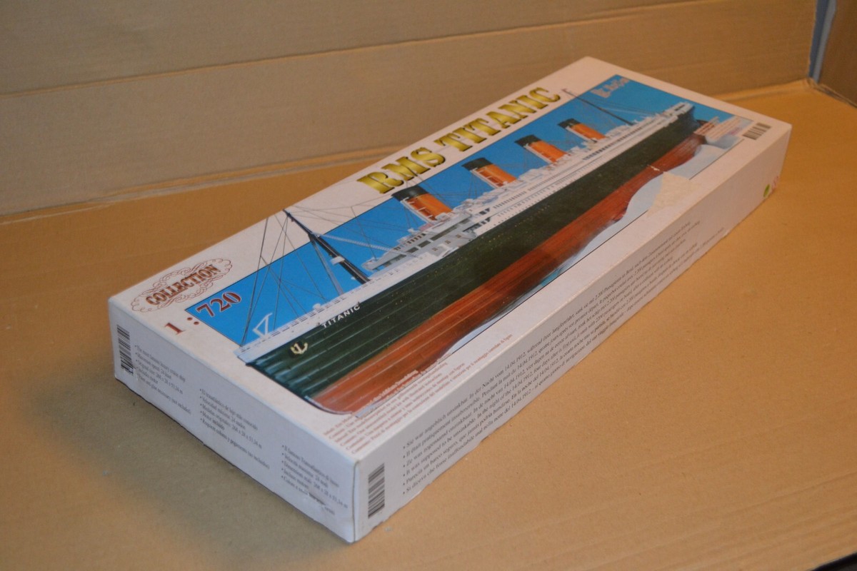 Maquette Titanic 1:720 Motorisée - Réf. 08M-054, Boîte D'époque