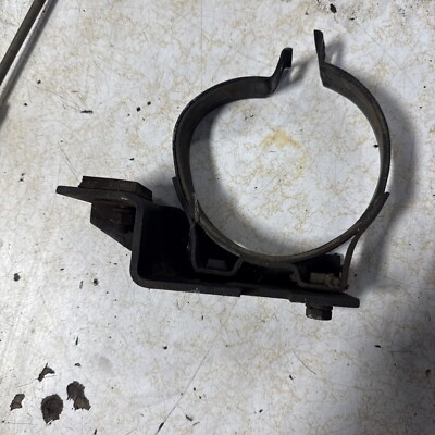 Cub Cadet Air Cleaner Bracket Kubota 1512 782D 882 1572 2181 AB-1 | eBay