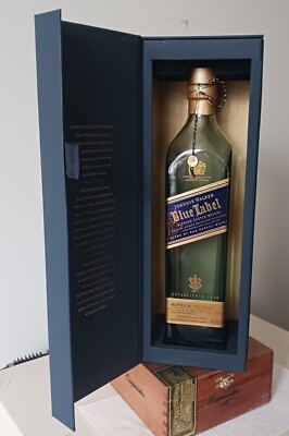 Johnnie Walker BLUE LABEL (empty) bottle and box 750ml | eBay
