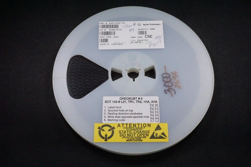 Lote de 4 diodos Agilent Schottky HSMS-2825-TR1 2 independientes 15V 1A SMT TO-253AA Foto 2 de 2