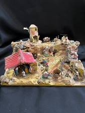 Crèche miniature santons puce.