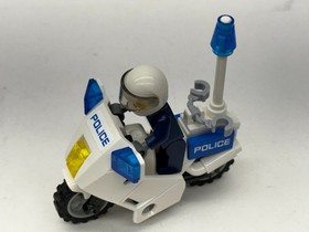 Lego City Set 60041 Crook Pursuit Complete No Box