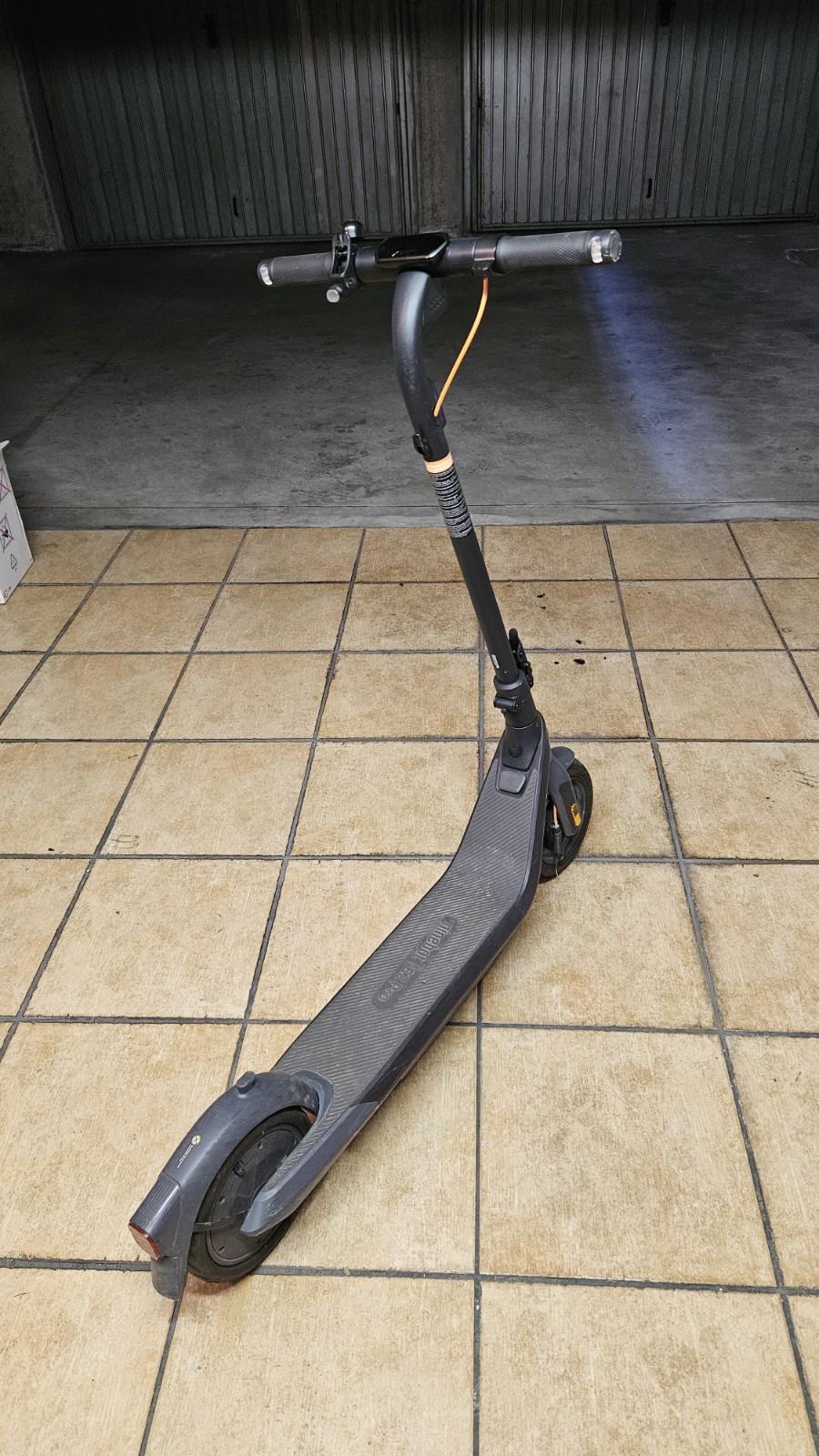 Monopattino Elettrico Segway Ninebot E2 Pro Usato Ottimo Stato e KickScooter
