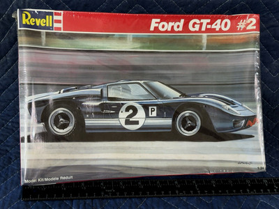 Revell 7130 1/24 Scale Ford GT-40 Race Car #2 Plastic Model Kit (sealed)