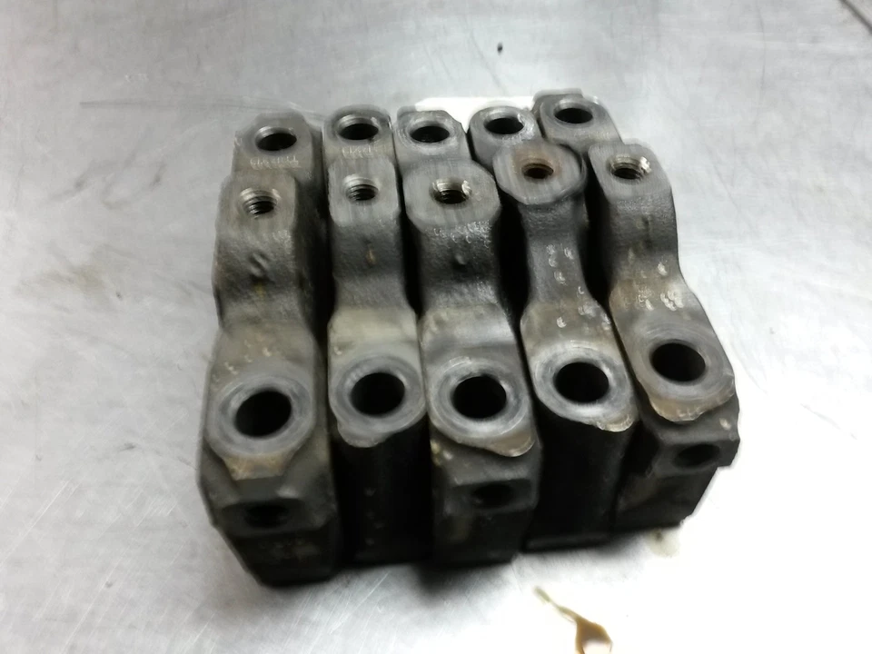 Engine Block Main Caps For 15-17 Volkswagen Passat  1.8 - Image 2 of 4