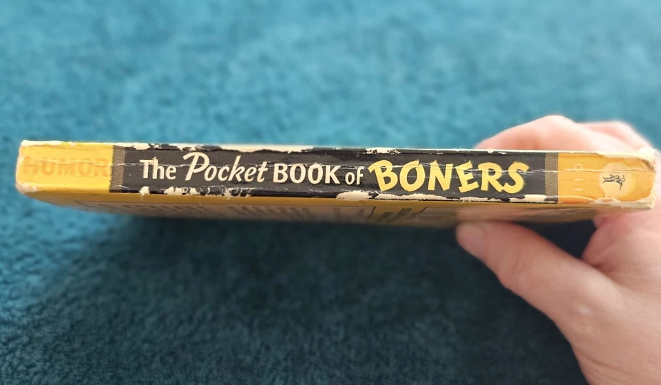 The Pocket Book of Boners Dr. Seuss July 1941 1st Printing Great Condition - Image 3 of 4