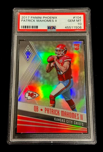 PATRICK MAHOMES 2017 PANINI PHOENIX #104 HOLO REFRACTOR TYPE ROOKIE RC PSA 10