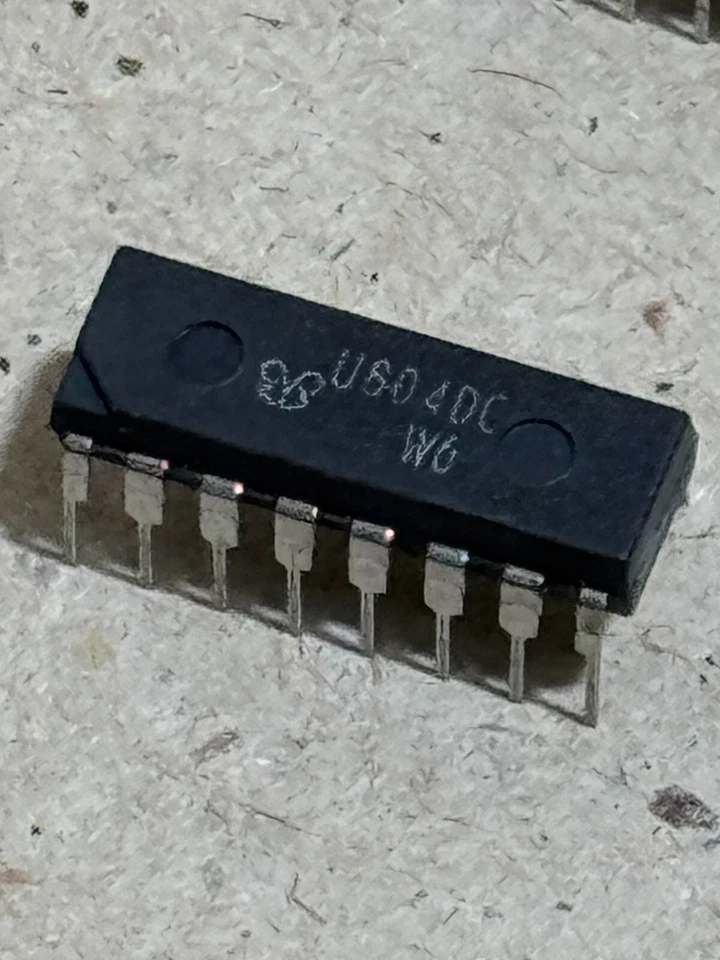 17x U804 U804DC Memoria de valor analógico de 6 velocidades con convertidor D/A #AS-N05 Foto 3 de 4