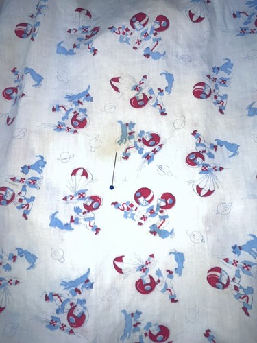1960's Hospital Gown Kid’s Astronaut Recovery Space Dog Ties in Back Boy Dog - Picture 6 of 8