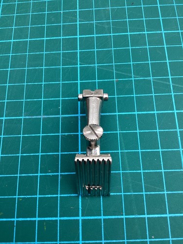 Bernina Presser foot No.32 Pintucking Foot 7 Groove - Picture 4 of 5