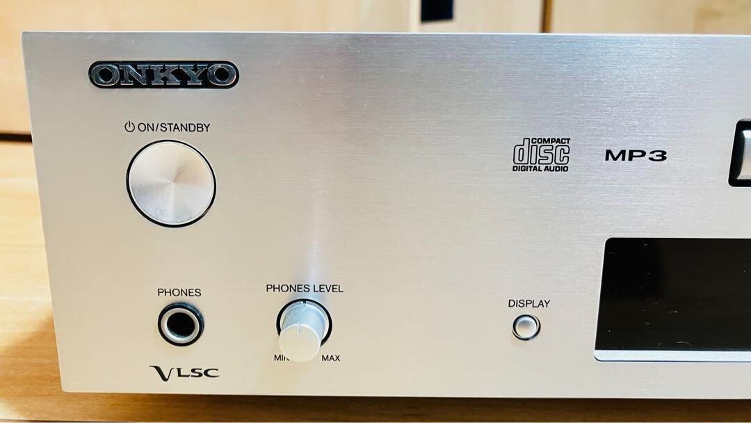 ONKYO CDプレーヤー C-7030 Amazon.com: Onkyo C-7030 家用音訊CD 播放器- 黑色: 電子