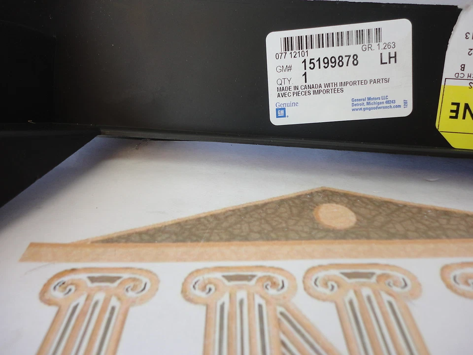 Chevrolet Silverado Avalanche Suburban 2005-2006 LH parachoques delantero relleno nuevo OEM Foto 3 de 3