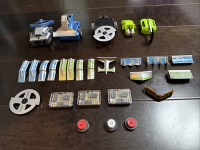 Hexbug BattleBots Arena & Lot of Bots, Remotes, & Accessories  (Parts/Repair)