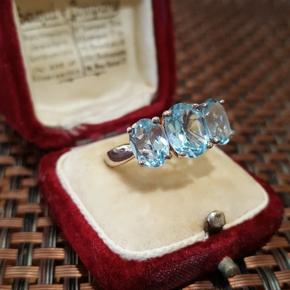 925 Sterling Silver Trilogy Ring Blue Topaz UK Size T US 9.75, Silver Jewellery - Image 3 of 4