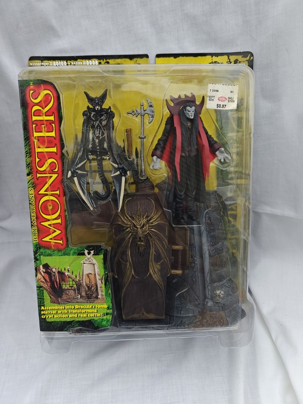 McFarlane Toys Monsters Dracula Playset Collector's Edition Boxed 1997 Sealed
