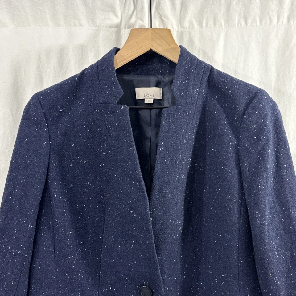 Jaqueta Blazer LOFT Mescla de Lã Azul Marinho Salpicada Tamanho 4 Fecho de Um Botão - Imagem 2 de 4