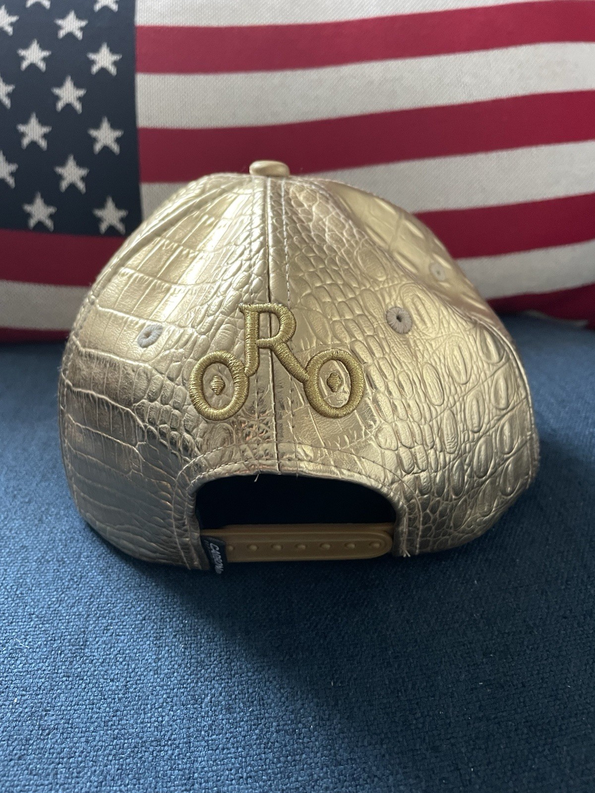 Carbon Elements Gold Croc Snapback Hat ORO Metall… - image 5