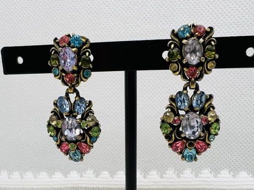 VINTAGE 1950 HOLLYCRAFT MULTI-COLOR PASTEL RHINESTONE DANGLE EARRINGS - Picture 2 of 9