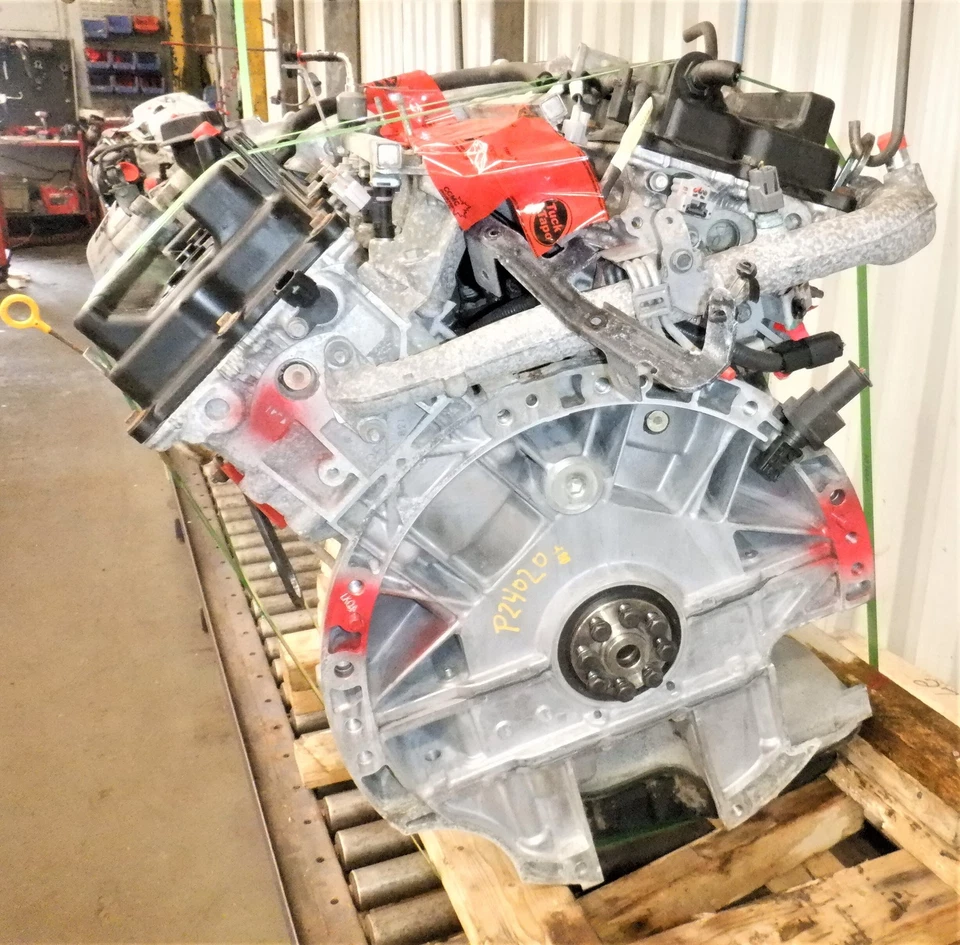 Motor Nissan Frontier Pathfinder Xterra 09-12 4,0 L (VIN A 4º dígito) OEM Foto 2 de 4