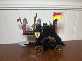Lego Castle Black Falcons 6062 Battering Ram 100% Complete