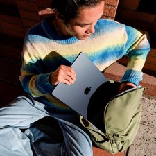 Apple MacBook Air 15" Apple M3 chip Built for Apple Intelligence 24GB 512GB SSD