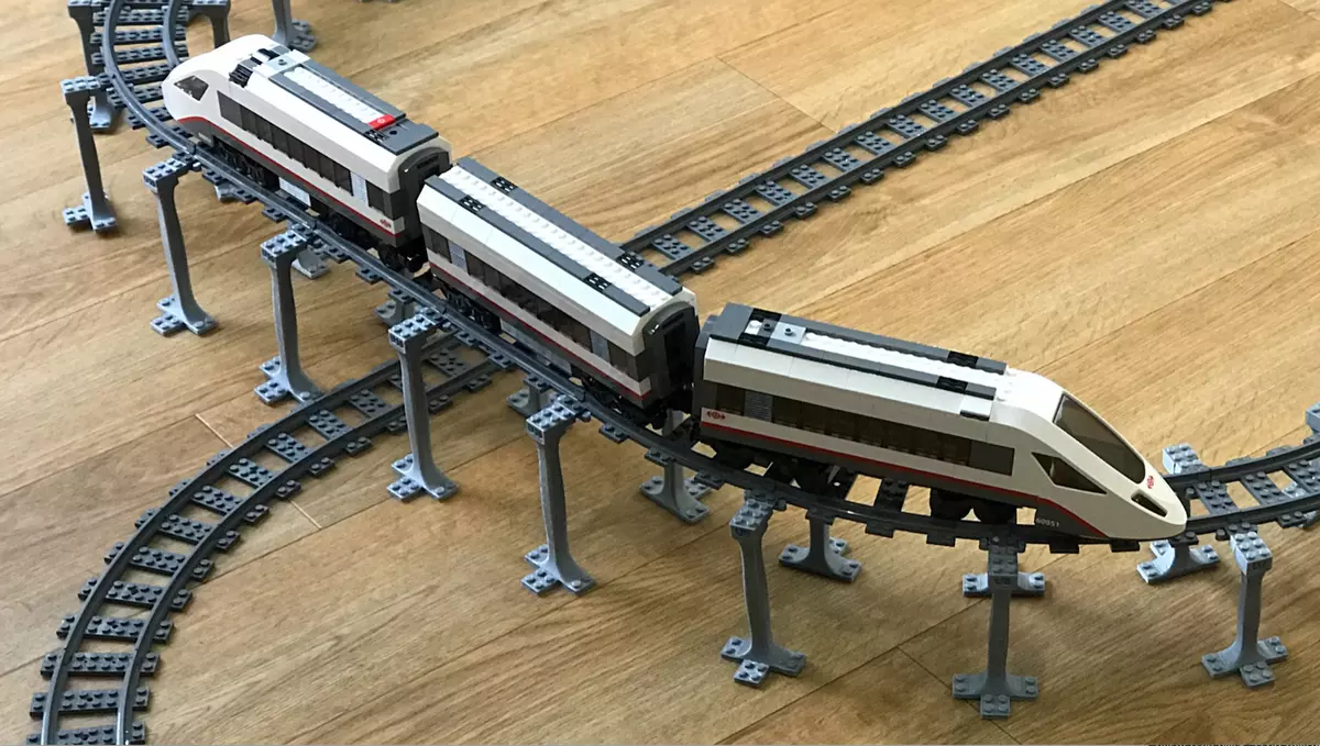 Lot 1145 - A Lego No. 7740 electric Intercity train