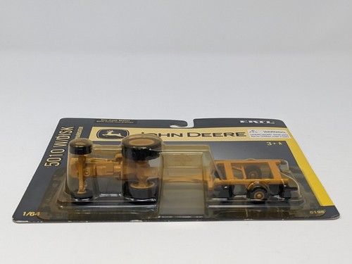 2004 Ertl JOHN DEERE 5010 Tractor W/Disk Die-Cast Metal NEW 1/64 #5198 - Picture 4 of 14