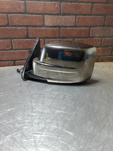 2007-2011 OEM DODGE NITRO  Left Door Mirror Driver Side LH Black OEM. 0050 L