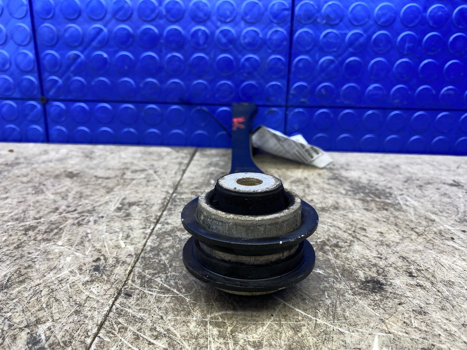 2014-2019 BMW I8 OEM REAR RIGHT FORWARD UPPER LOWER CONTROL ARM