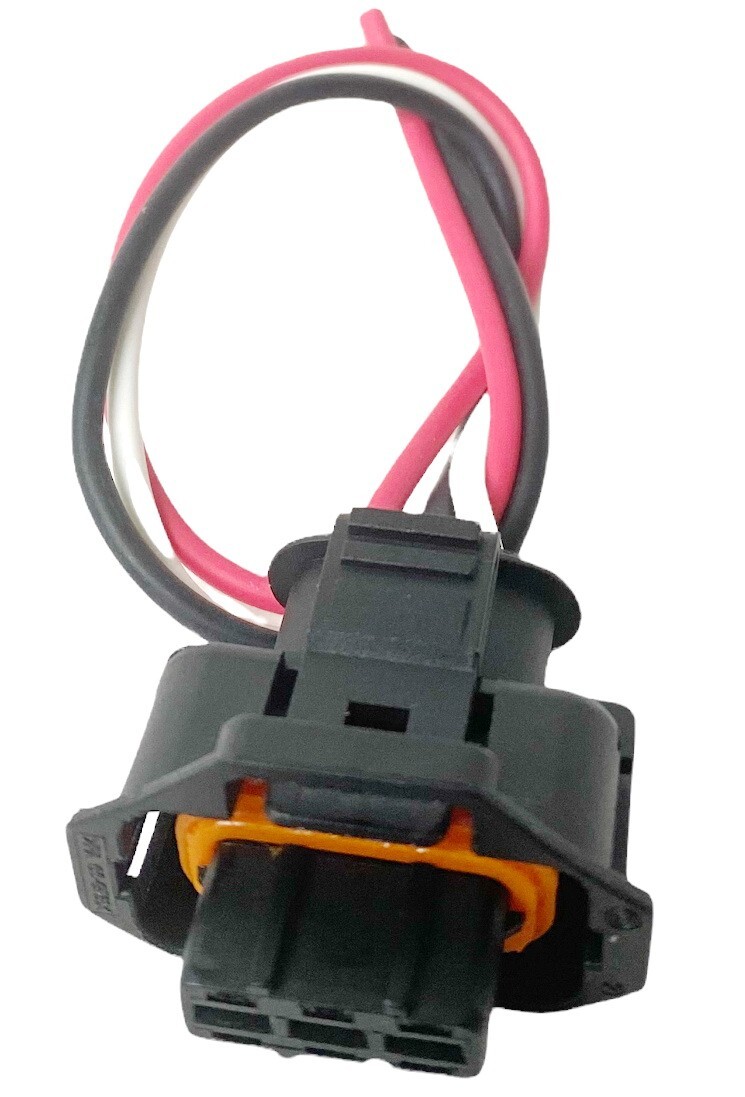 Connector of Fuel Pressure Sensor  FPS11 Fits:Chevrolet GMC Diesel V8 6.6L 06-10