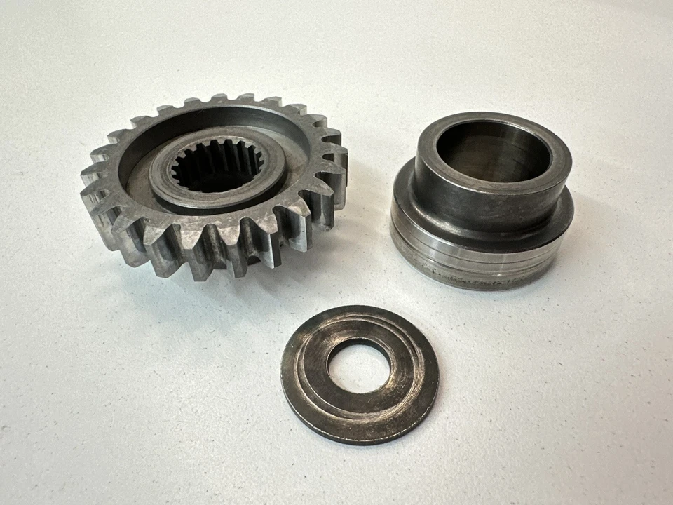 OEM 93 94 95 SUZUKI RM 250 RM250 CIGÜEÑAL MANIVELA TRANSMISIÓN PRIMARIA ENGRANAJE Y ESPACIADOR Foto 3 de 4