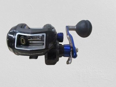 Abu Garcia SALTY STAGE Revo Lj-3 Baitcast Reel 7.1:1 from JAPAN 