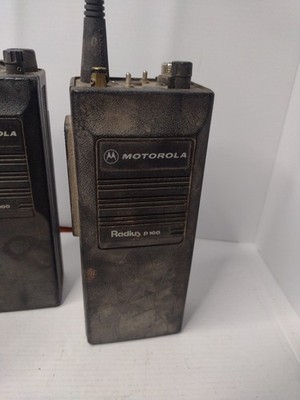 Set Of 2 Motorola Radius P100 Walkie Talkies Untested