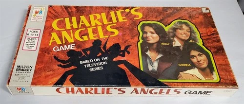 D-174 VINTAGE 1977 MILTON BRADLEY CHARLIE'S ANGELS BOARD GAME IN ORIGINAL BOX!