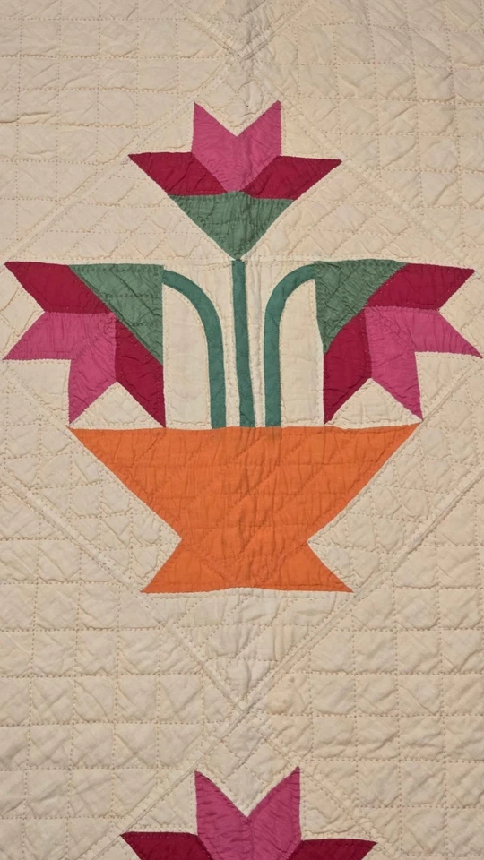 North Carolina Lily Flower Basket Quilt Blanket Hand Sewn Vintage 85x72 - Image 4 of 4