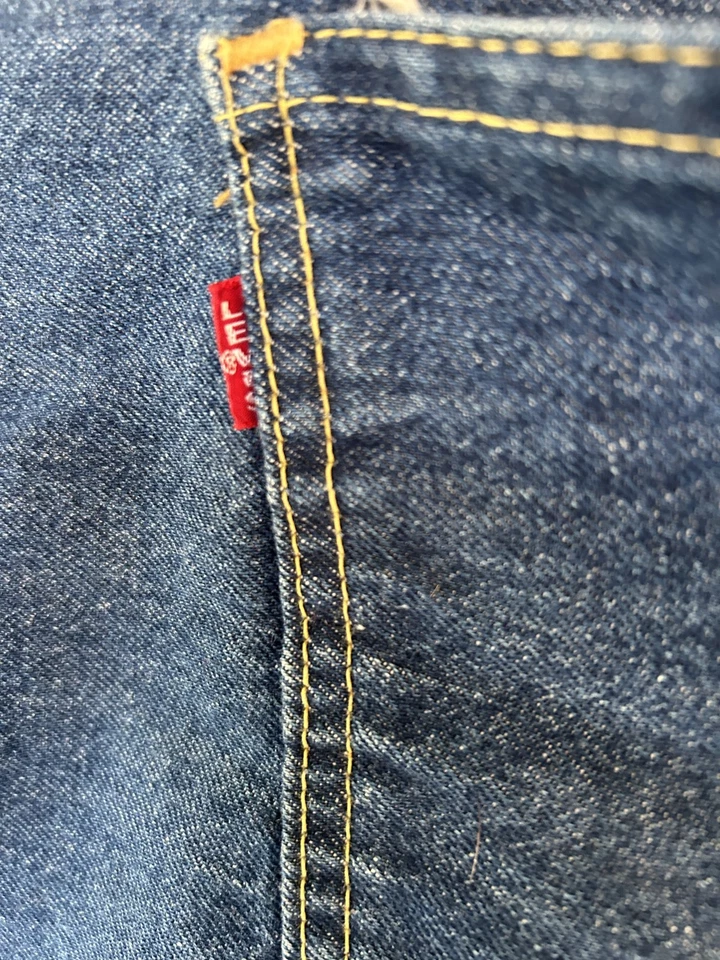 De colección Levi Straus & Co XL Azul Oscuro Denim Bolsa de Lavandería Bolsillos Etiqueta Roja En muy buena condición Foto 3 de 4