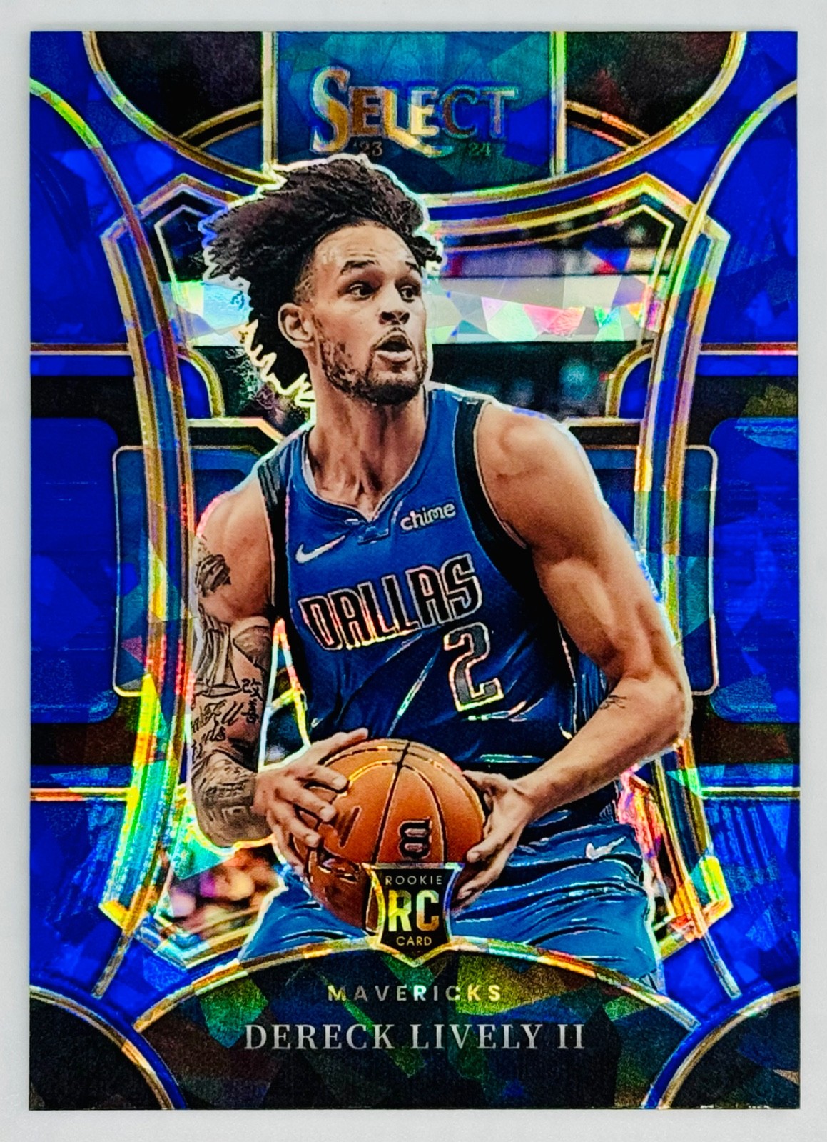 2023-24 Select Dereck Lively II Mezzanine Level Blue Ice #111 RC - Mavericks