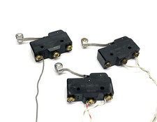 Honeywell BZ-2RW82-A2 Roller Lever Snap Action Switch SPDT 15A LOT OF 3