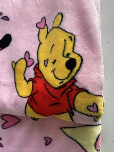 Disney Winnie The Pooh Tigger Piglet Valentines Blanket Soft Throw 50 X 70” NEW - Picture 13 of 16