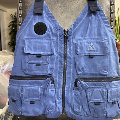nike acg watchman peak vest